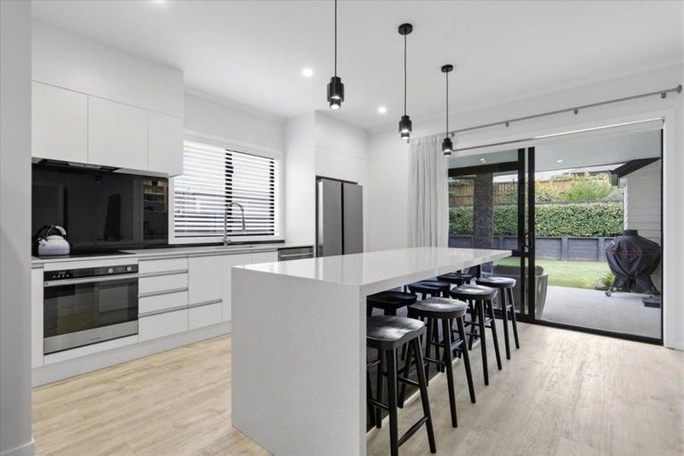 Photo of property in 23 Puhirake Crescent, Pyes Pa, Tauranga, 3112