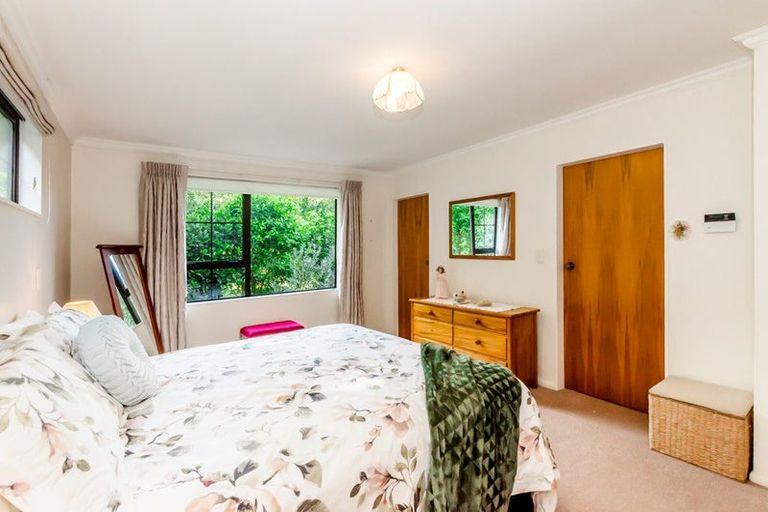Photo of property in 11a Kohekohe Road, Waikanae, 5036