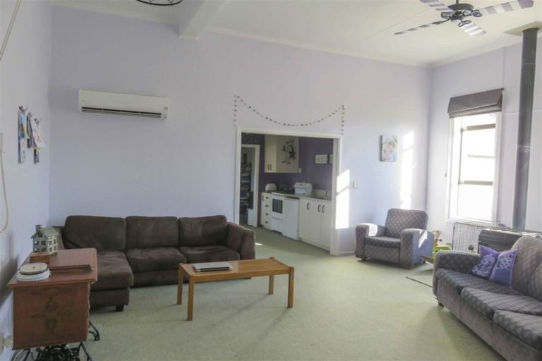 Photo of property in 275 Yarrow Street, Richmond, Invercargill, 9810