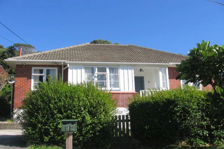 Photo of property in 82 Strathmore Avenue, Strathmore Park, Wellington, 6022