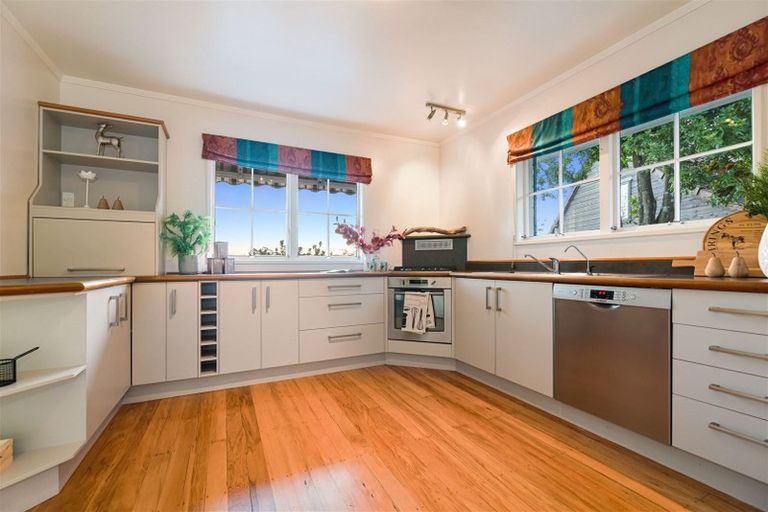 Photo of property in 45 Balfour Crescent, Riverlea, Hamilton, 3216