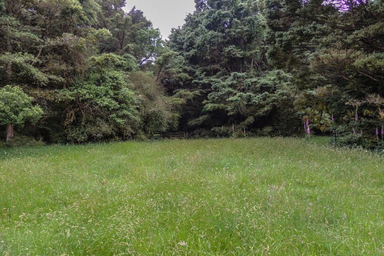 Photo of property in Sundrum, 52 Rae Road, Woodbury, Geraldine, 7991