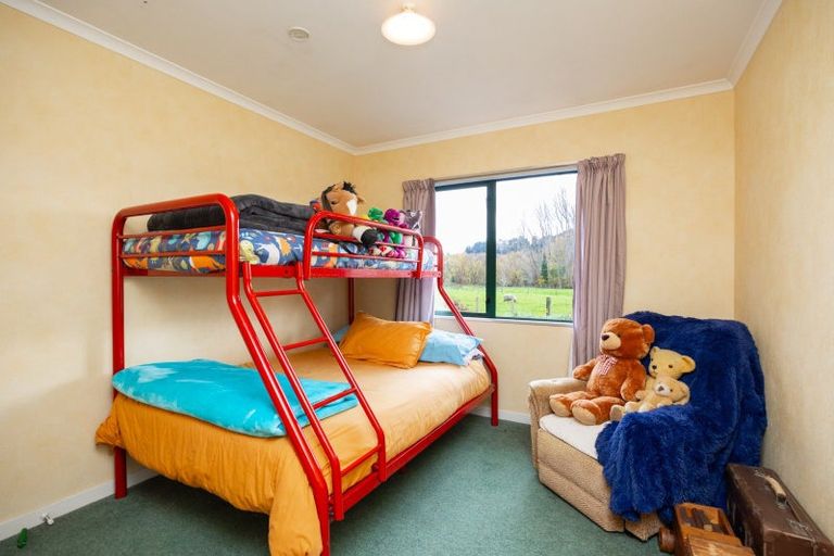 Photo of property in 1421 Pohangina Valley Road East, Pohangina, Ashhurst, 4884