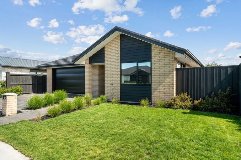 Photo of property in 16 Chesney Drive, Rolleston, 7615