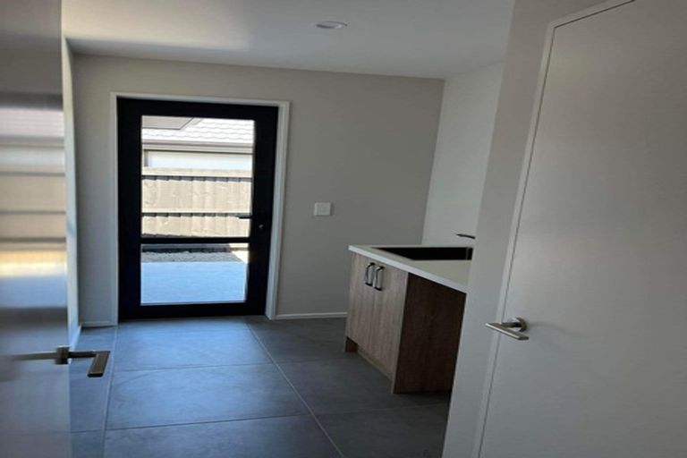 Photo of property in 10 Pierce Street, Marshland, Christchurch, 8083