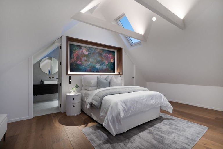 Photo of property in 9c St Michaels Avenue, Point Chevalier, Auckland, 1022