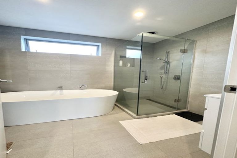 Photo of property in 68 Arran Road, Browns Bay, Auckland, 0630