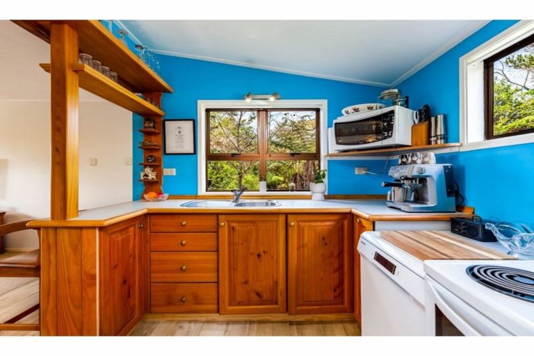 Photo of property in 5 Woodlands Avenue, Snells Beach, 0920