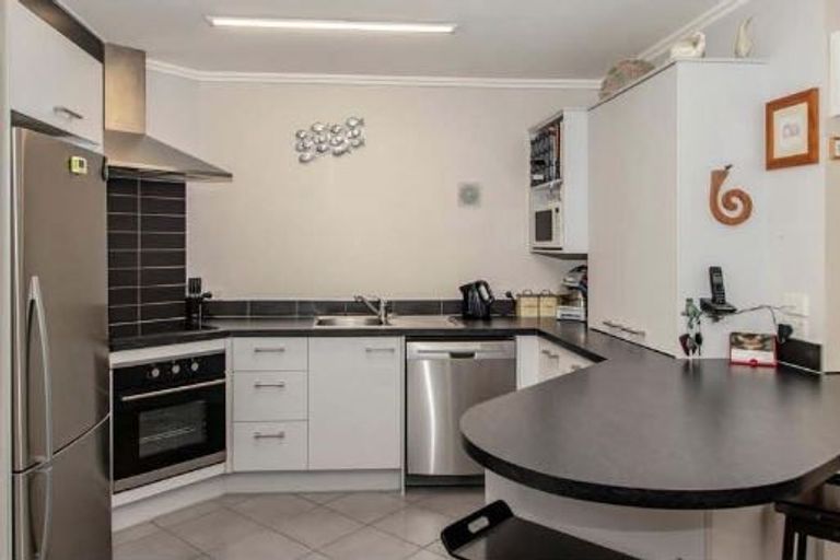 Photo of property in 36a Mcgregor Avenue, Pirimai, Napier, 4112