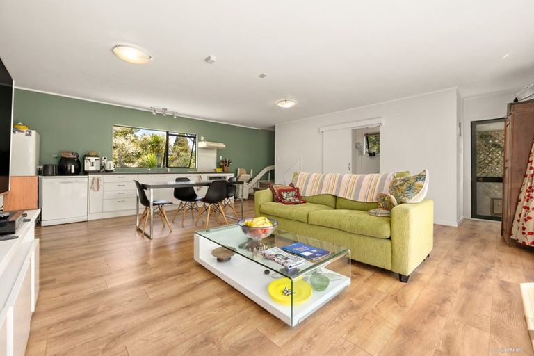 Photo of property in 42 Mahurangi East Road, Snells Beach, Warkworth, 0982