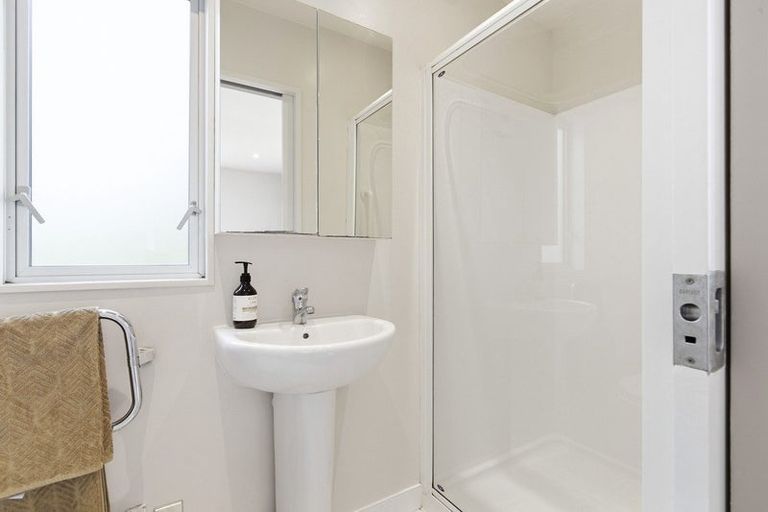 Photo of property in 15b Perth Street, Ngaio, Wellington, 6035