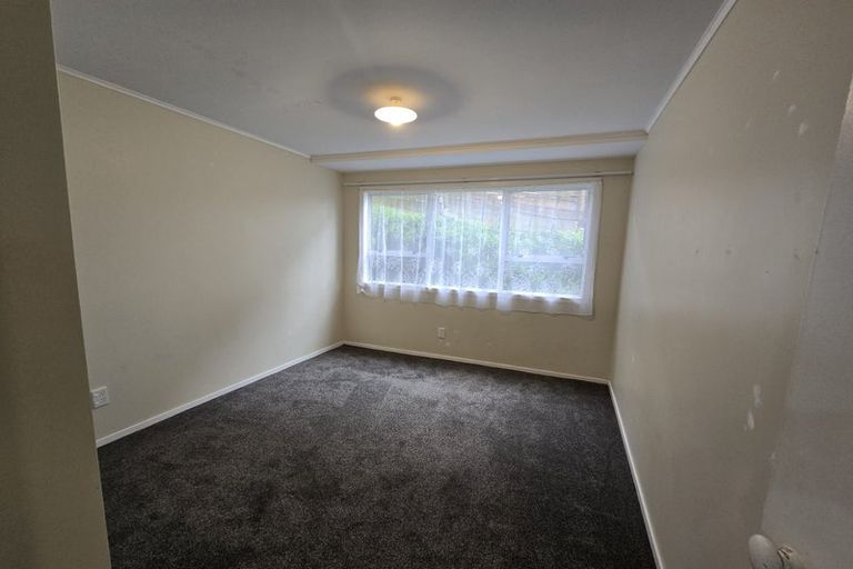 Photo of property in 24 Pennant Grove, Titahi Bay, Porirua, 5022