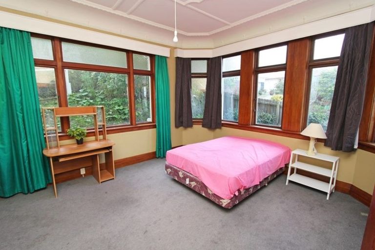 Photo of property in 40 Manor Place, Dunedin Central, Dunedin, 9016