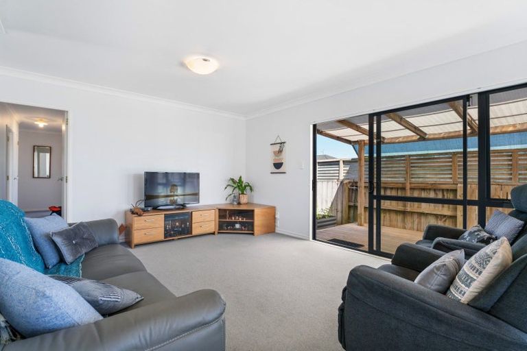 Photo of property in 160 Evans Road, Papamoa Beach, Papamoa, 3118