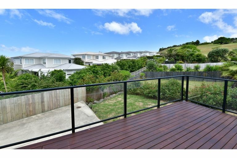 Photo of property in 61 Landmark Terrace, Orewa, 0931