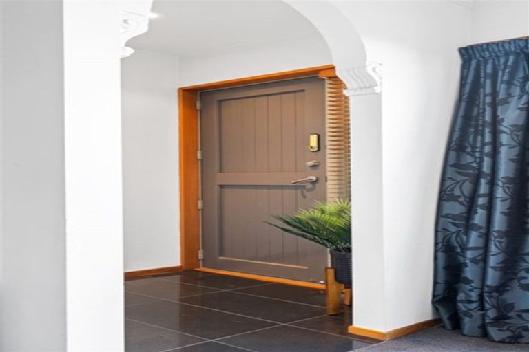 Photo of property in 2/30 Stoke Street, Sumner, Christchurch, 8081