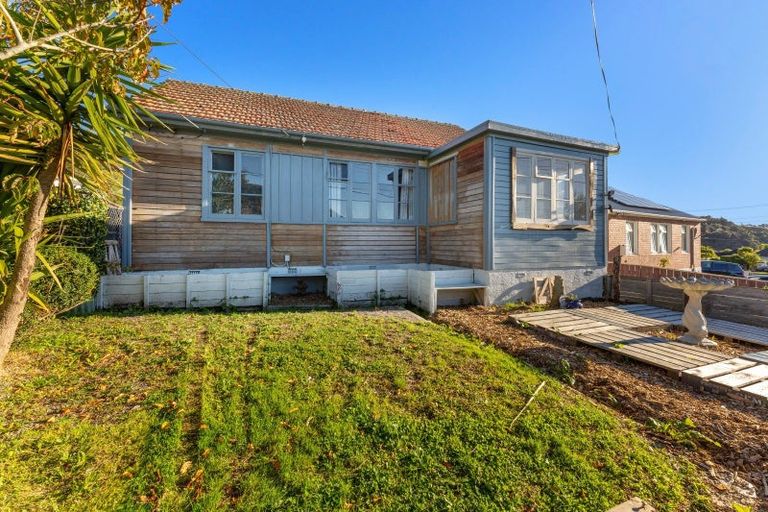 Photo of property in 85a Wilkie Crescent, Naenae, Lower Hutt, 5011