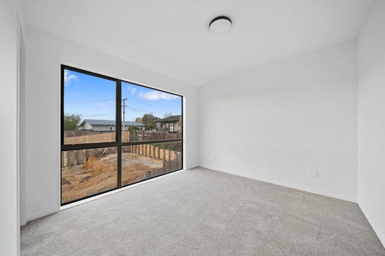 Photo of property in 6/17 Sunnyfield Crescent, Glenfield, Auckland, 0629