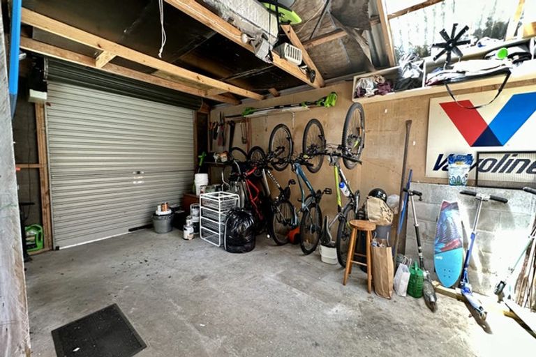 Photo of property in 33 Kensington Avenue, Mount Eden, Auckland, 1024