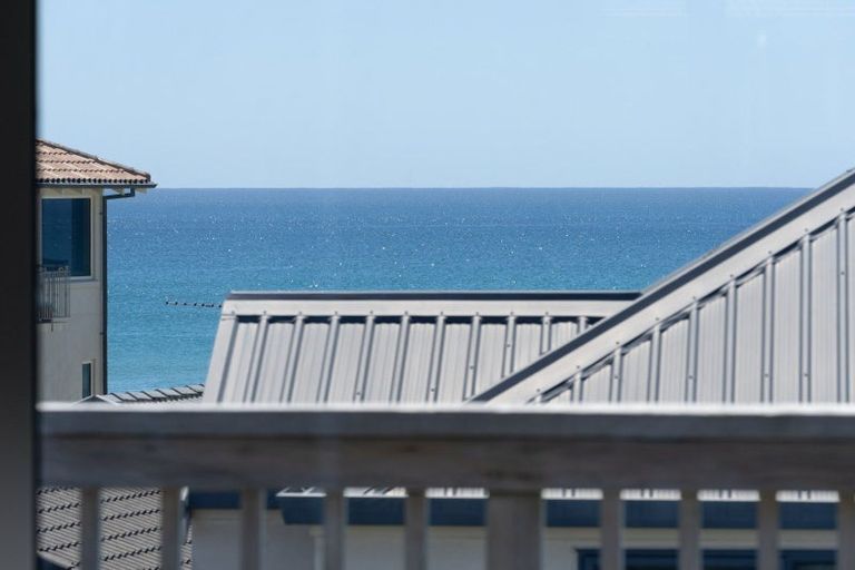 Photo of property in 57a Oceanbeach Road, Mount Maunganui, 3116