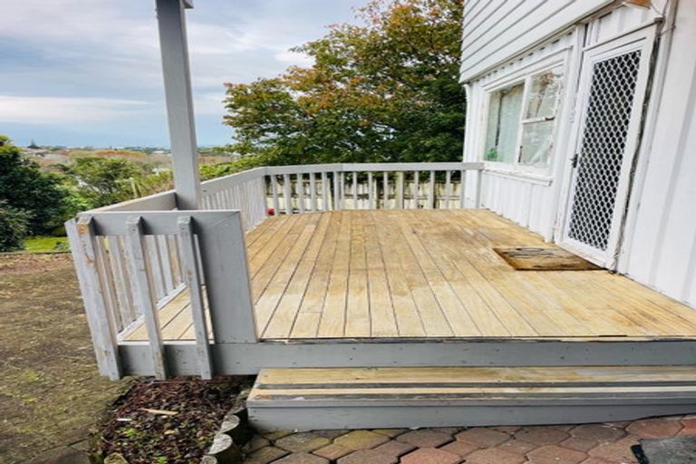 Photo of property in 61 Chequers Avenue, Glenfield, Auckland, 0629