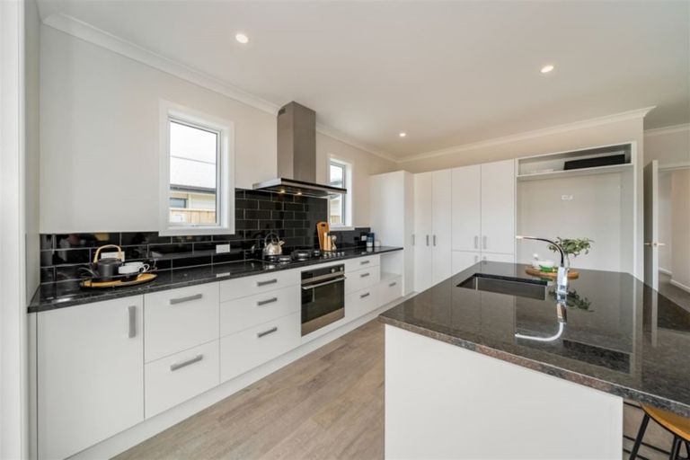 Photo of property in 12 Poulson Grove, Trentham, Upper Hutt, 5018