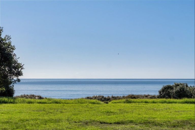 Photo of property in 331 Oceanbeach Road, Mount Maunganui, 3116