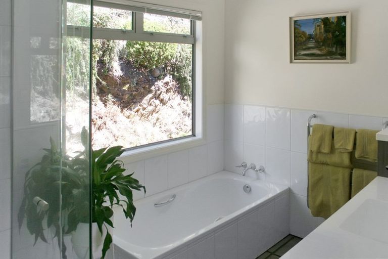 Photo of property in 22a Sutherland Road, Omarama, 9412