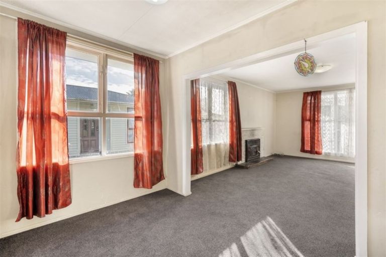 Photo of property in 16a Nogat Avenue, Papatoetoe, Auckland, 2024