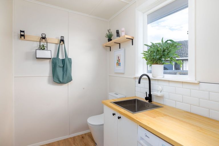 Photo of property in 31a Morrison Avenue, Northcote, Christchurch, 8052