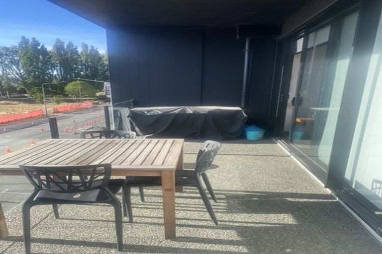 Photo of property in Leicester Executive Apartments, 402/282 Madras Street, Christchurch Central, Christchurch, 8011