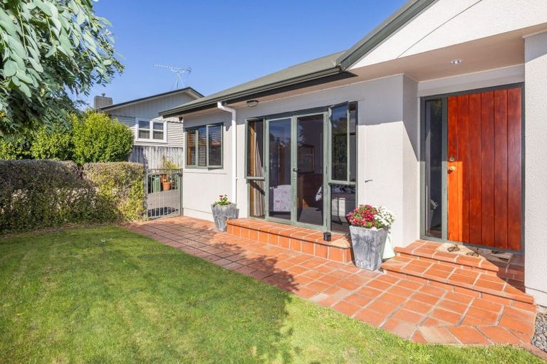 Photo of property in 1 Sunnyhills Avenue, Glenview, Hamilton, 3206