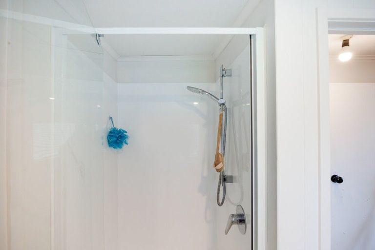 Photo of property in 24 Punga Street, Tangimoana, 4822