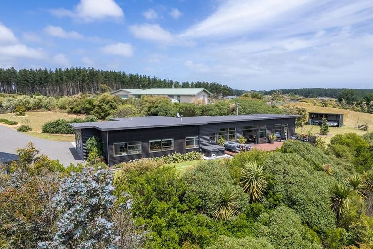 Photo of property in 7 Quail Way, Waitarere, Levin, 5510