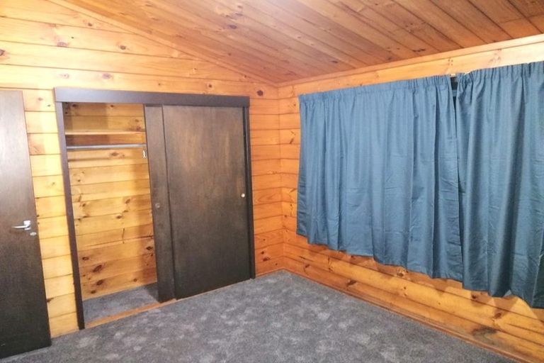 Photo of property in 10 Hazlewood Avenue, Karori, Wellington, 6012