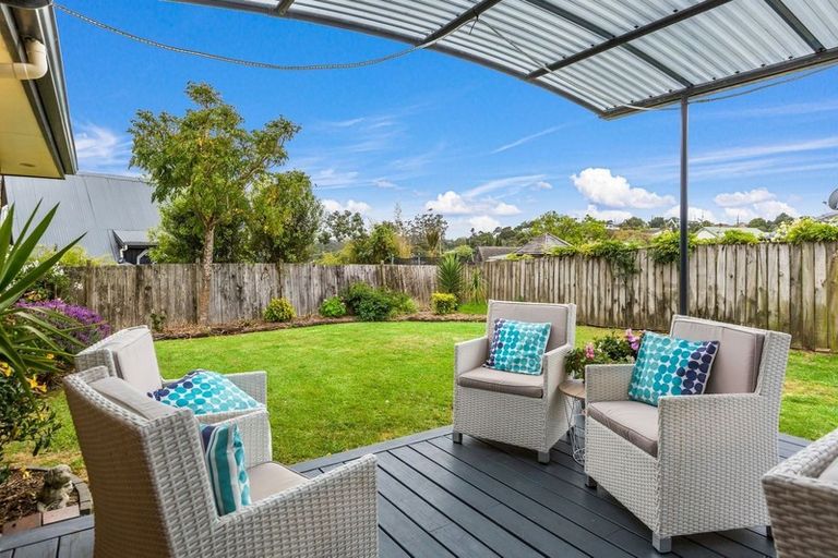 Photo of property in 58 Rivervale Grove, Stanmore Bay, Whangaparaoa, 0932