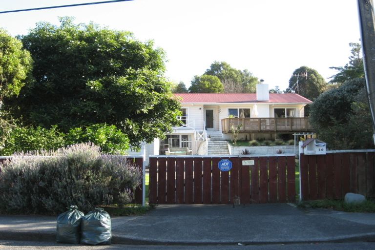 Photo of property in 10 Grange Park Avenue, Raumati South, Paraparaumu, 5032