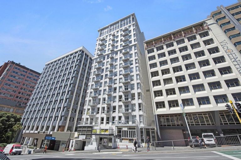 Photo of property in Terrace Heights Apartments, 5b/163 The Terrace, Wellington Central, Wellington, 6011