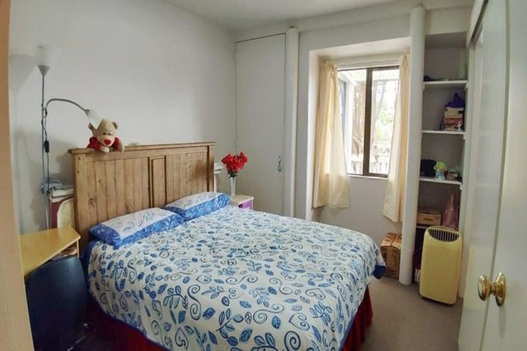 Photo of property in 68 Stapleford Crescent, Browns Bay, Auckland, 0630