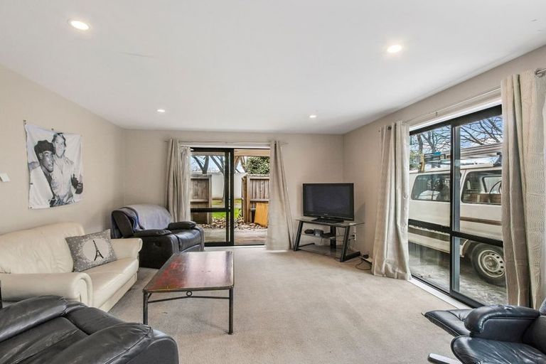 Photo of property in 131a Waimairi Road, Ilam, Christchurch, 8041