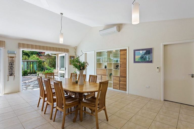 Photo of property in 94 Peka Peka Road, Peka Peka, Waikanae, 5391