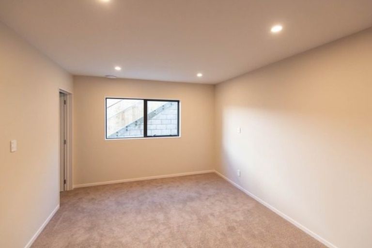 Photo of property in 36 Patrick Rice Drive, Swanson, Auckland, 0614