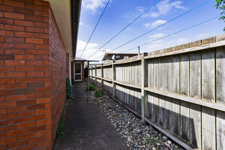 Photo of property in 41 Bullar Street, Grasmere, Invercargill, 9810