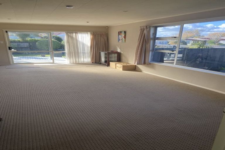 Photo of property in 1 Patete Place, Tawhero, Whanganui, 4501