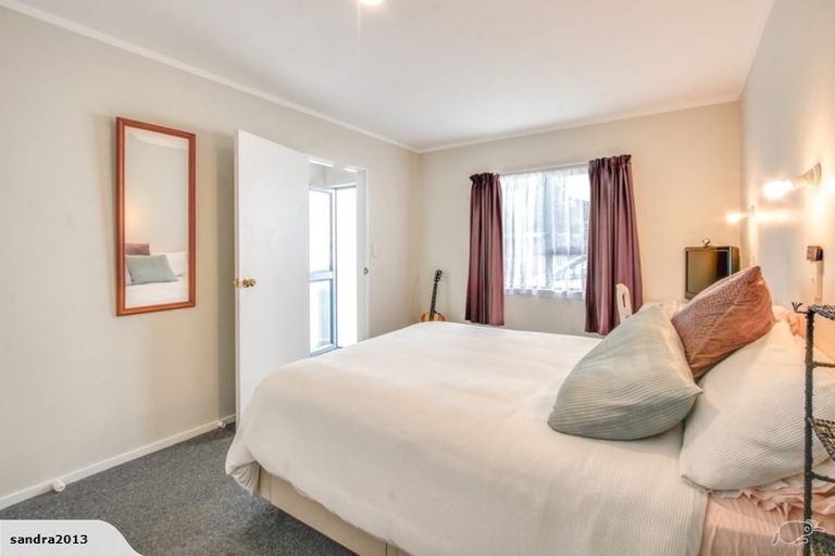 Photo of property in 22 Milton Road, Bluff Hill, Napier, 4110