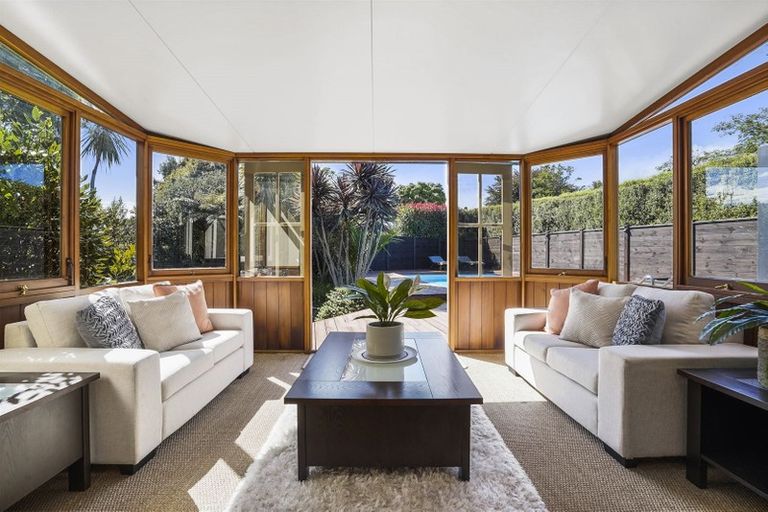 Photo of property in 11 Storey Avenue, Forest Lake, Hamilton, 3200