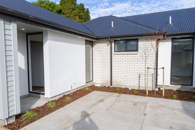 Photo of property in 10/58 Bamford Street, Woolston, Christchurch, 8023