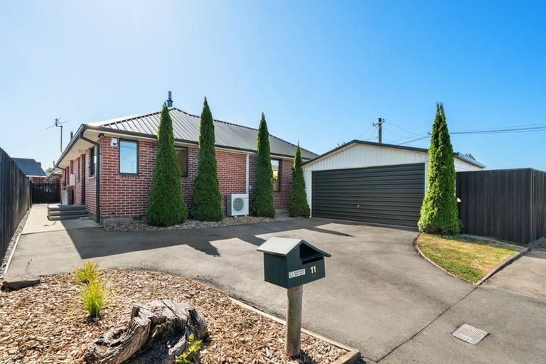 Photo of property in 11 Glenmore Avenue, Casebrook, Christchurch, 8051