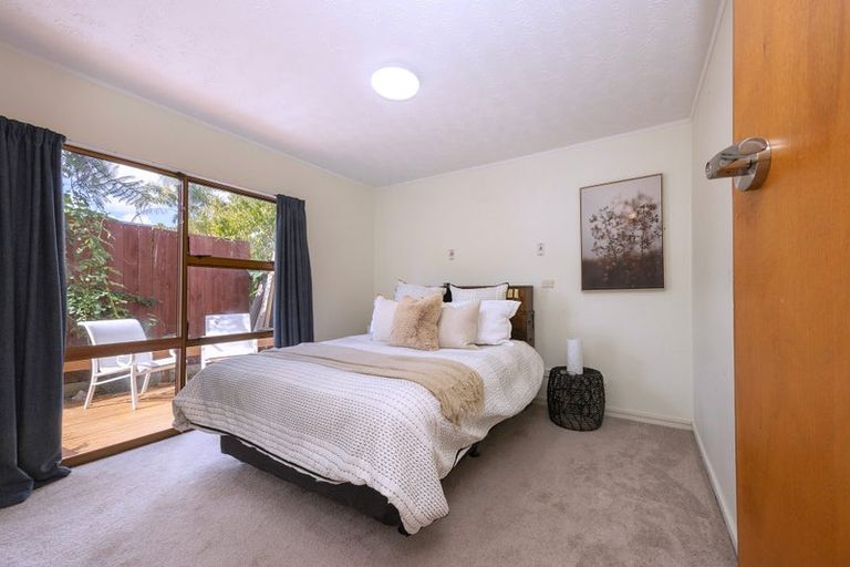 Photo of property in 1/51a View Road, Henderson, Auckland, 0612