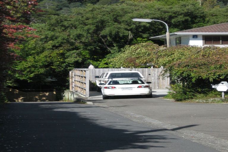 Photo of property in 43c Dowling Grove, Silverstream, Upper Hutt, 5019